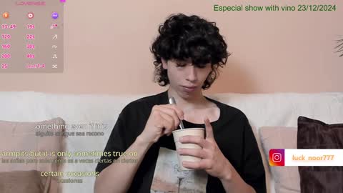 Noor online show from December 10, 5:11 pm