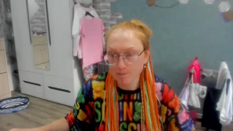 lucky_licky20 online show from October 1, 1:55 am