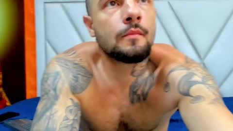 lucky_smith1 online show from November 16, 6:13 pm