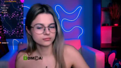 Mila Sweetheart online show from April 13, 8:14 pm