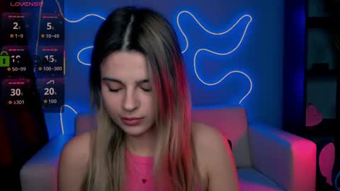 Mila Sweetheart online show from May 6, 7:52 pm