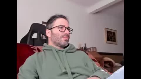 Snapshot of luckydrakex chatting on January 12, 11:50 am Lucky online show from January 12, 11:50 am