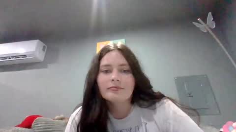 Snapshot of luckygirl96 chatting on September 21, 4:41 pm luckygirl96 online show from September 21, 4:41 pm