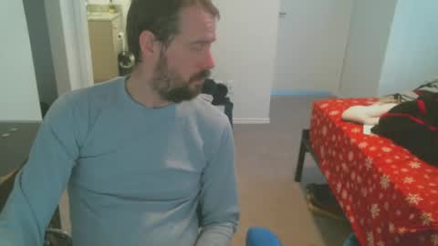 luckyluci online show from December 30, 3:24 pm