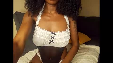 Snapshot of luckystar_19 chatting on March 8, 12:52 pm luckystar_19 online show from March 8, 12:52 pm