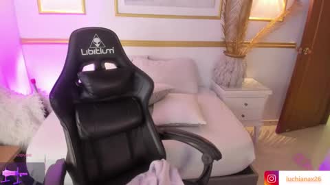 lucy online show from January 21, 5:27 am