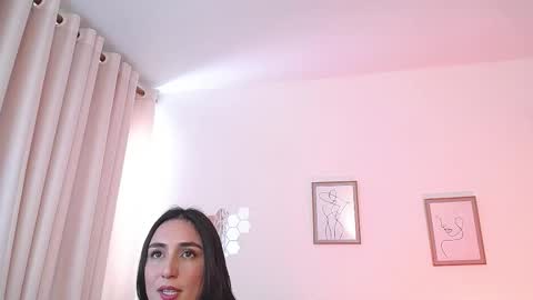 Lucia online show from December 19, 9:11 pm