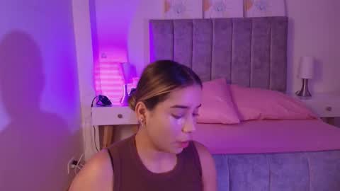 lucy online show from March 27, 12:27 am