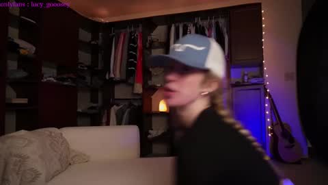 Lucy. online show from January 28, 3:25 am