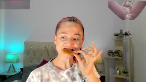 Lucia online show from September 23, 9:29 pm