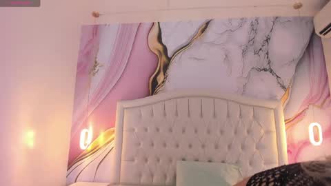 Lucy online show from April 7, 12:05 pm