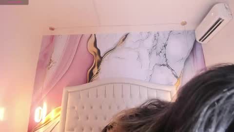 Lucy online show from April 21, 12:00 pm