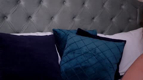 Snapshot of lucyaddison chatting on January 27, 11:11 am LucyAddison online show from January 27, 11:11 am