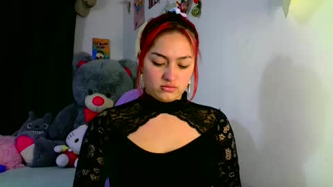 Snapshot of lucycherry__ chatting on March 7, 12:04 am LUCIA online show from March 7, 12:04 am