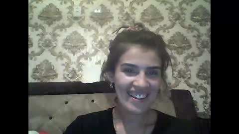 lucydoorbell online show from September 9, 6:18 pm