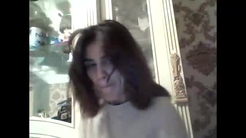 lucydoorbell online show from September 18, 7:05 pm