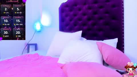 Snapshot of lucyluy chatting on January 5, 7:28 am Instagramlucyluy10 online show from January 5, 7:28 am