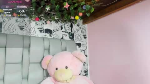 Snapshot of lucyrosse_ chatting on February 2, 2:13 pm Lucy online show from February 2, 2:13 pm