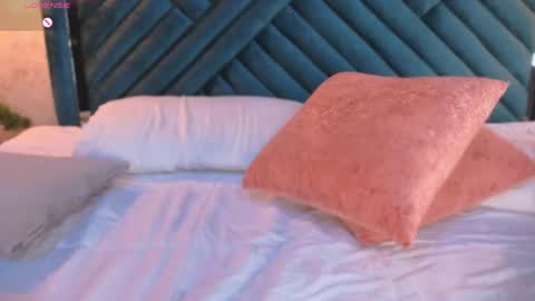 Lucy online show from October 7, 3:58 am