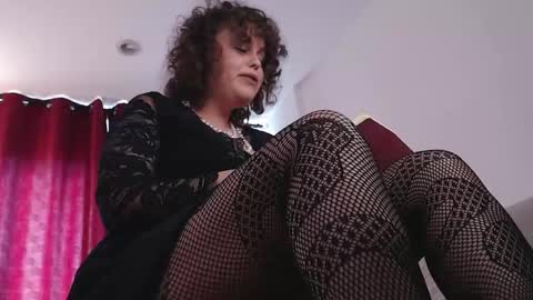 Snapshot of lucywmiller chatting on November 29, 6:05 am Call me Lucy online show from November 29, 6:05 am