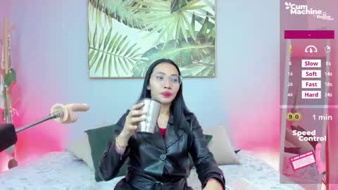 Lucy Liiu online show from October 20, 12:38 pm