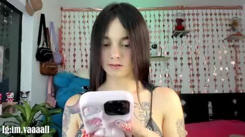 Snapshot of lucyy_tayy chatting on October 5, 5:28 am The love of your life 3 online show from October 5, 5:28 am