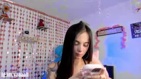 Snapshot of lucyy_tayy chatting on November 26, 2:01 am The love of your life 3 online show from November 26, 2:01 am