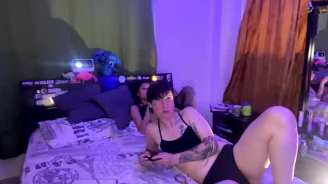 Snapshot of lugiiz05_ chatting on November 26, 10:22 pm lugiiz05_ online show from November 26, 10:22 pm