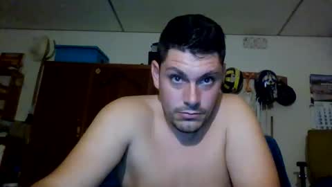 Snapshot of luis2423 chatting on September 11, 9:59 pm A slave to the mistress.. un esclavo para las amas dominantes. online show from September 11, 9:59 pm