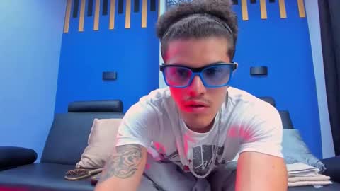 Snapshot of luis_as chatting on October 27, 11:36 am Luis AS online show from October 27, 11:36 am