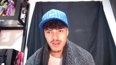 Snapshot of luis_as chatting on November 15, 9:39 am Luis AS online show from November 15, 9:39 am