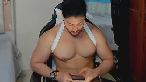 Snapshot of luis_baptista chatting on October 15, 5:18 am luis_baptista online show from October 15, 5:18 am