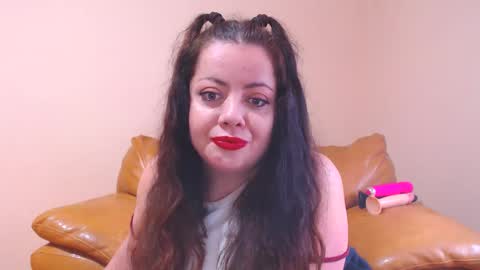 Cassie online show from December 4, 9:40 am