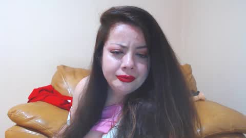 Cassie online show from April 7, 9:04 pm