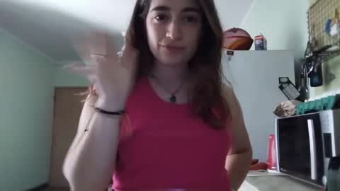 Snapshot of luisininagene chatting on November 2, 3:03 pm Genevieve online show from November 2, 3:03 pm