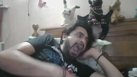 luismiastarot online show from December 3, 3:47 am