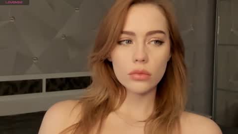 Snapshot of luiza012 chatting on October 14, 10:38 am Lizzy online show from October 14, 10:38 am