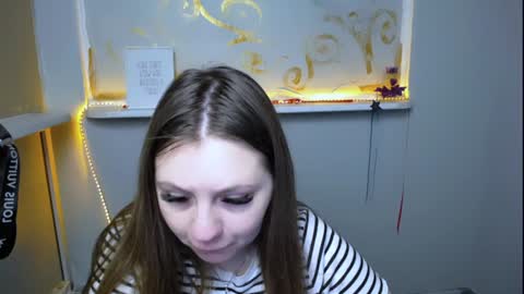 Snapshot of luizaheems_ chatting on December 22, 7:33 am Luiza online show from December 22, 7:33 am