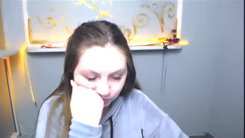 Snapshot of luizaheems_ chatting on February 23, 7:22 am Luiza online show from February 23, 7:22 am