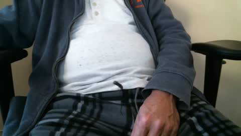 Snapshot of luke7711 chatting on January 20, 2:14 pm luke7711 online show from January 20, 2:14 pm