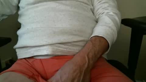 Snapshot of luke7711 chatting on November 9, 9:57 pm luke7711 online show from November 9, 9:57 pm