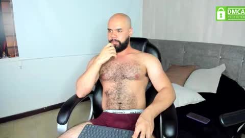 luke diaz7 online show from November 3, 8:43 pm