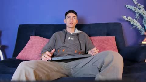 Luke online show from November 7, 11:32 am