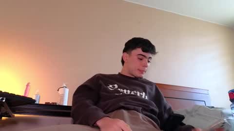 Snapshot of lukeboyce chatting on September 16, 2:40 pm lukeboyce online show from September 16, 2:40 pm