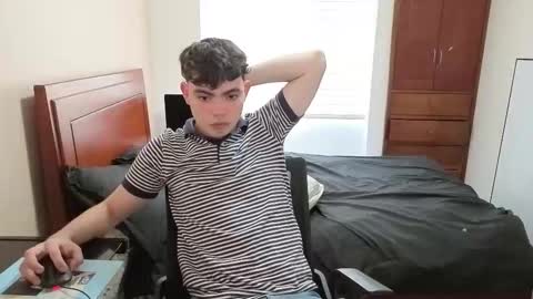 lukeboyce online show from February 26, 10:20 pm