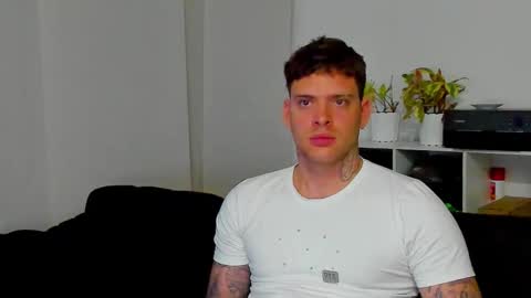 Luke online show from November 2, 11:07 pm