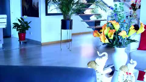 Lukhas f4f online show from March 22, 6:55 pm