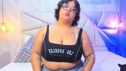 lulu online show from February 3, 7:08 pm