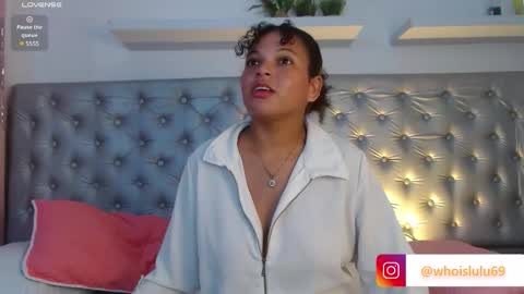 Snapshot of lulu_lovee_ chatting on September 24, 3:21 am lulu_lovee_ online show from September 24, 3:21 am