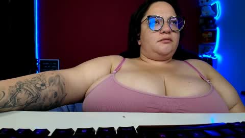 LuluBigTitts online show from March 6, 6:16 pm
